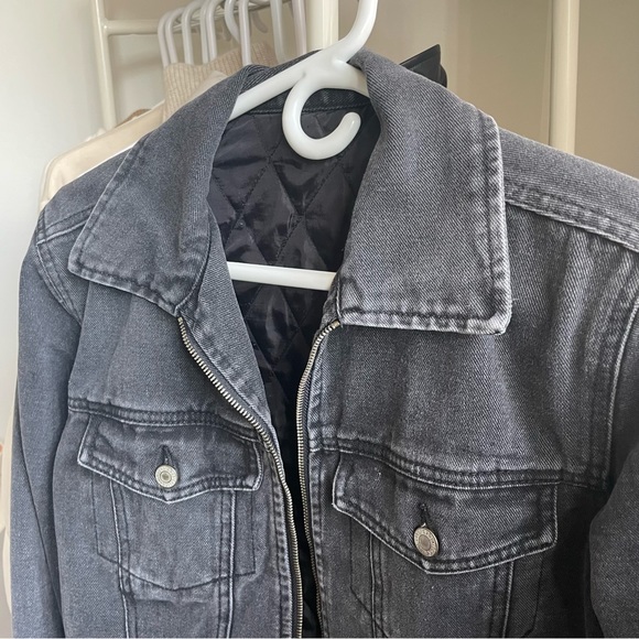 Brandy Melville Black Denim Jacket - Picture 3 of 4